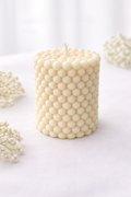 Kerze „breite Perle“ – handgegossen aus Rapswachs, charmant & stilvoll